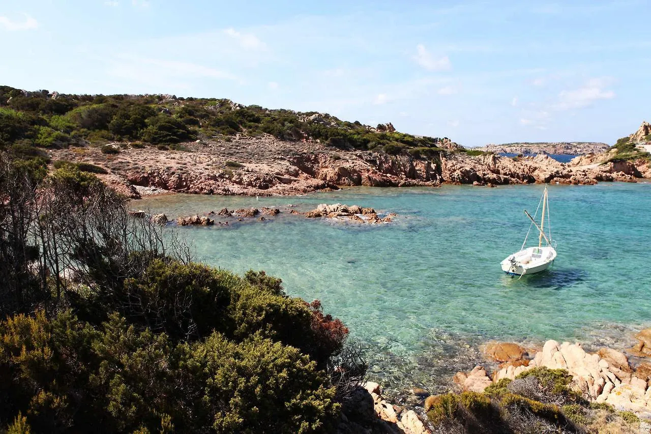 Vakantiehuis Residenza Marginetto Villa La Maddalena  Italië